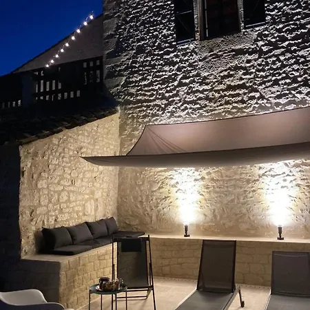 Louroca, The Rock Under Stars Casa de Férias Fargues (Lot)